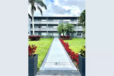 209 E Suffolk E #209, Boca Raton, FL 33434 - Photo 1