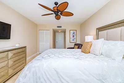 99 SE Mizner Boulevard #215, Boca Raton, FL 33432 - Photo 12