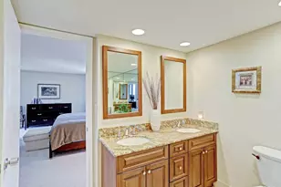 5510 N Ocean Dr, Singer Island, FL 33404 - Photo 32