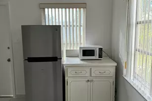 9409 NW 81st Manor, Tamarac, FL 33321 - Photo 4