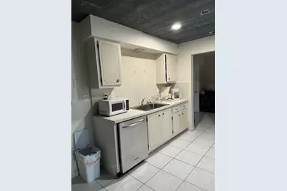 9409 NW 81st Manor, Tamarac, FL 33321 - Photo 10