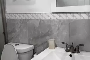 2000 NE 51st Ct, Fort Lauderdale, FL 33308 - Photo 8