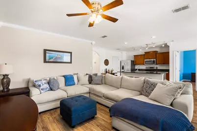 1486 Lexington Square SW, Vero Beach, FL 32962 - Photo 2