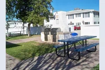 2220 NE 68th Street #1023, Fort Lauderdale, FL 33308 - Photo 30