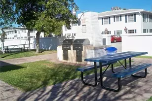 2220 NE 68th St, Fort Lauderdale, FL 33308 - Photo 28