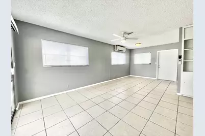 1021 Crystal Lake Drive #315, Deerfield Beach, FL 33064 - Photo 6