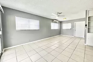 1021 Crystal Lake Dr, Deerfield Beach, FL 33064 - Photo 6