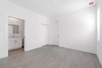 2689 Hiawatha Avenue, West Palm Beach, FL 33409 - Photo 20