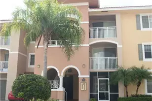 6410 Emerald Dunes Dr, West Palm Beach, FL 33411 - Photo 1