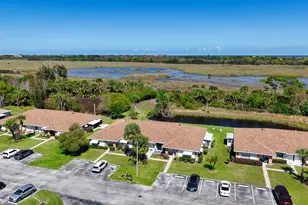 934 Savannas Point Dr, Fort Pierce, FL 34982 - Photo 34