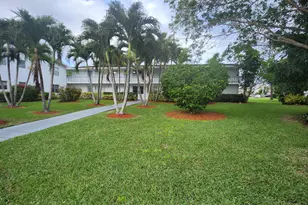 643 W Durham, Deerfield Beach, FL 33442 - Photo 2