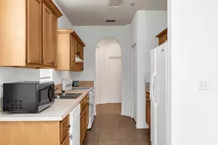 771 Pipers Cay Dr, West Palm Beach, FL 33415 - Photo 18