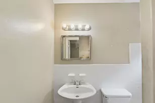 1201 NE 206th St, Miami, FL 33179 - Photo 20