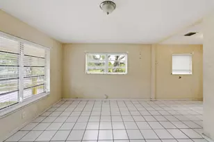 1201 NE 206th St, Miami, FL 33179 - Photo 8