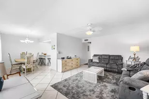 2016 Ventnor Crescent, Deerfield Beach, FL 33442 - Photo 12