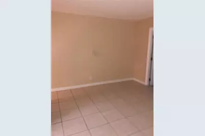 3200 NE 13th Avenue #A-b, Oakland Park, FL 33334 - Photo 4