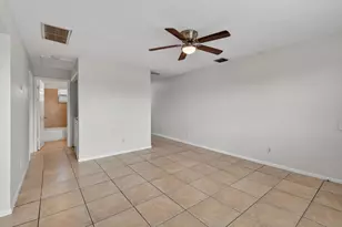 1618 W 26th Ct, Riviera Beach, FL 33404 - Photo 4