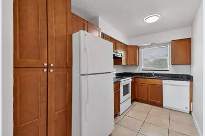 1618 W 26th Court #D, Riviera Beach, FL 33404 - Photo 8