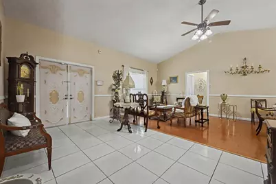 1340 SW 75th Avenue, North Lauderdale, FL 33068 - Photo 8
