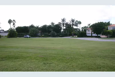 2390 Muir Circle, Wellington, FL 33414 - Photo 1