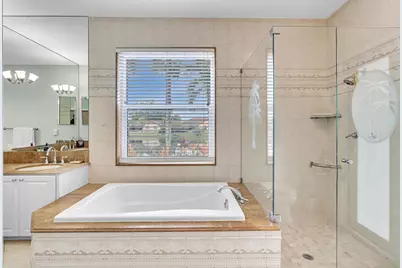 9254 NW 18th Street, Plantation, FL 33322 - Photo 22