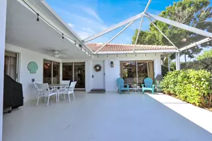 9701 Chapman Oak Ct, Palm Beach Gardens, FL 33410 - Photo 2