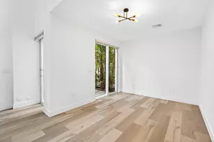 775 NE 4th Ave, Fort Lauderdale, FL 33304 - Photo 8