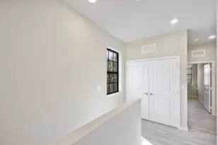 751 SW 11th St, Florida City, FL 33034 - Photo 20