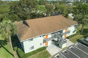 983 NW Spruce Ridge Dr, Stuart, FL 34994 - Photo 34