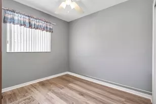 16637 NW 73rd Pl, Miami Lakes, FL 33014 - Photo 32