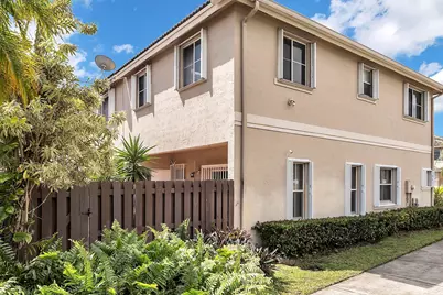 16637 NW 73rd Place, Miami Lakes, FL 33014 - Photo 40