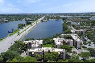 3550 Blue Lake Dr, Pompano Beach, FL 33064 - Photo 1