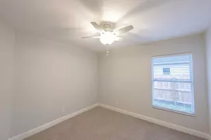 5864 NW Hann Dr, Port Saint Lucie, FL 34986 - Photo 10