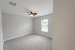 5864 NW Hann Dr, Port Saint Lucie, FL 34986 - Photo 14