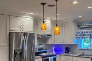 2847 Ashley Dr W, West Palm Beach, FL 33415 - Photo 6