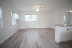 1815 Juno Rd, North Palm Beach, FL 33408 - Photo 4