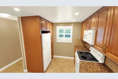 1541 S Ocean Boulevard #211, Pompano Beach, FL 33062 - Photo 10