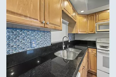 5171 W Oakland Park Boulevard #110, Lauderdale Lakes, FL 33313 - Photo 4