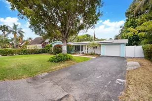 1568 NE 39th St, Oakland Park, FL 33334 - Photo 32