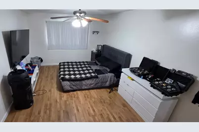 725 Lori Drive #204, Palm Springs, FL 33461 - Photo 18