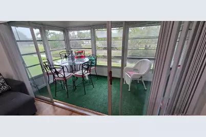 725 Lori Drive #204, Palm Springs, FL 33461 - Photo 4