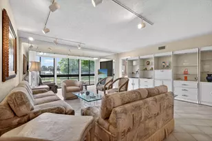 5561 Fairway Park Dr, Boynton Beach, FL 33437 - Photo 12