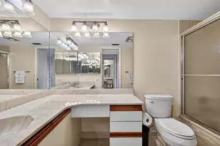 5561 Fairway Park Dr, Boynton Beach, FL 33437 - Photo 22