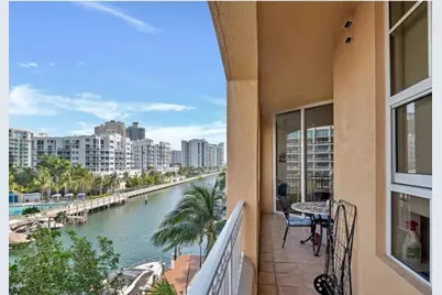 3001 NE 185th Street #515, Aventura, FL 33180 - Photo 2