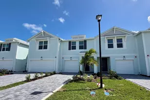 616 Salisbury Cir, Fort Pierce, FL 34982 - Photo 2