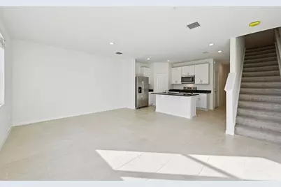 616 Salisbury Circle, Fort Pierce, FL 34982 - Photo 8