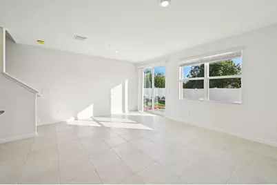 616 Salisbury Circle, Fort Pierce, FL 34982 - Photo 10