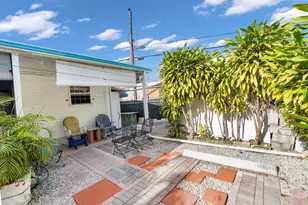 2285 NE 136th Ln, North Miami Beach, FL 33181 - Photo 14