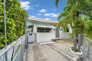 2285 NE 136th Ln, North Miami Beach, FL 33181 - Photo 18
