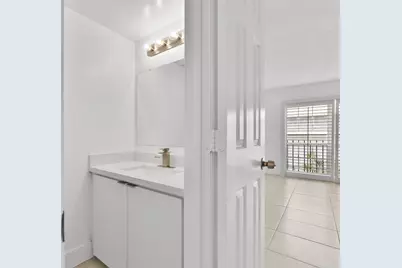 1194 Hillsboro Mile #72, Hillsboro Beach, FL 33062 - Photo 26